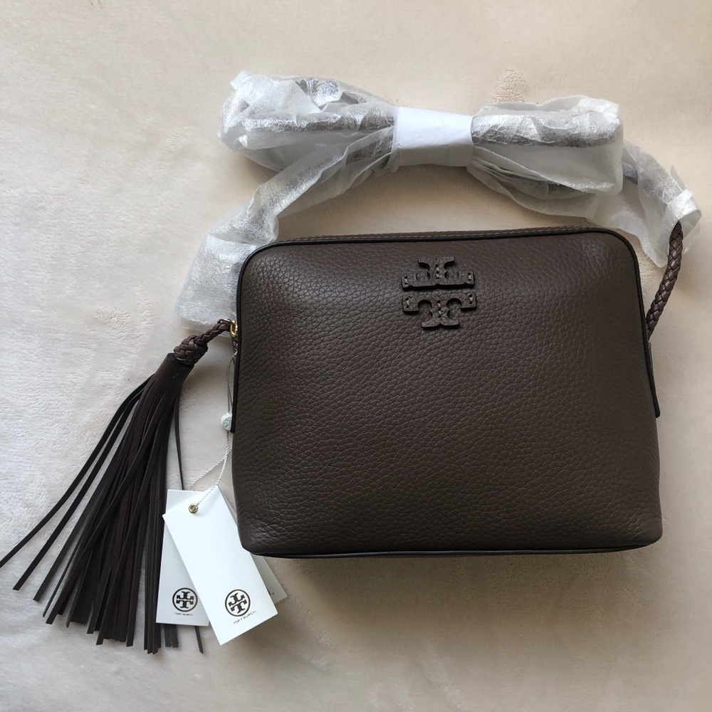 ✨ Tory Burch Taylor Pebbled Leather Crossbody ✨